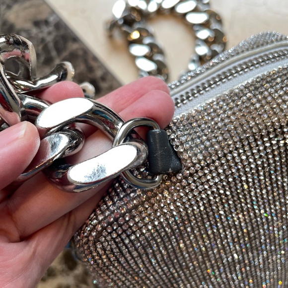 KARA Crystal mesh chain camera bag - Picture 11 of 13